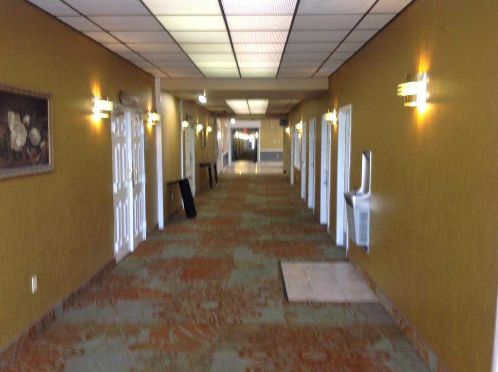 เบย์มอนต์ บาย วินด์แฮม ซาเลม โรอาโนก แอเรีย Hotel ซาเล็ม ภายนอก รูปภาพ